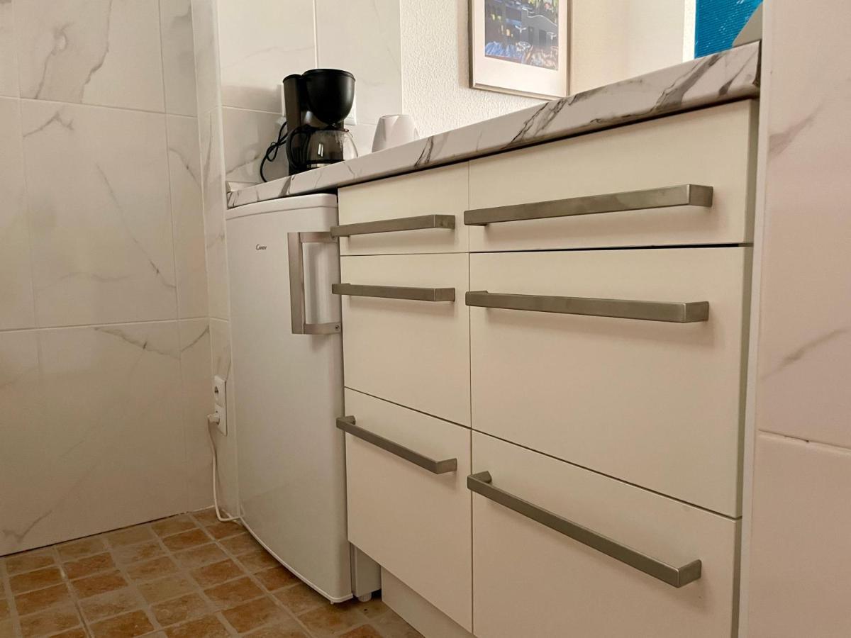 Sunny 2-Bedroom Apartment In Parque Santiago II Playa de las Americas  Bagian luar foto